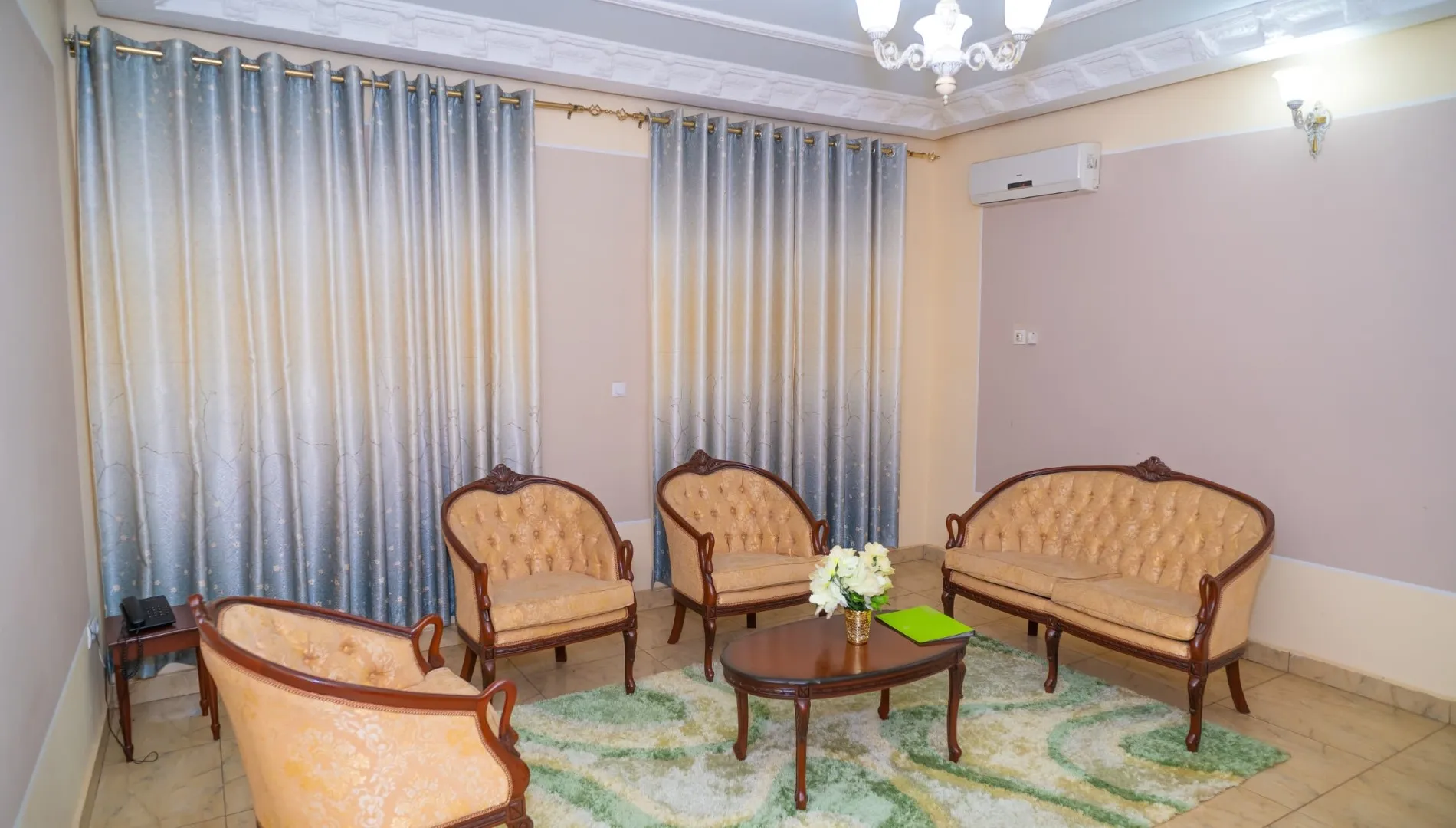 Hotel Residence Madadjeu