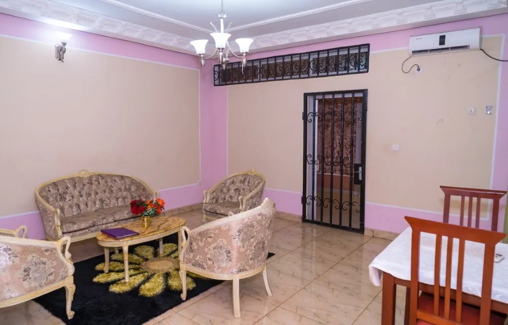 Hotel Residence Madadjeu