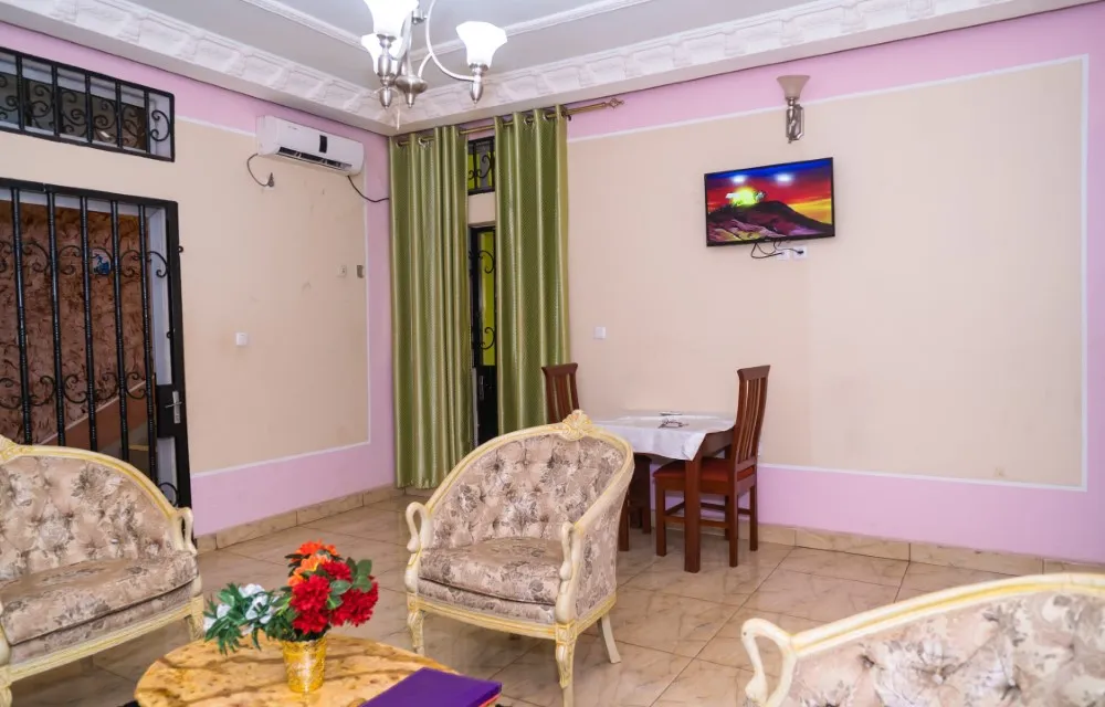 Hotel Residence Madadjeu